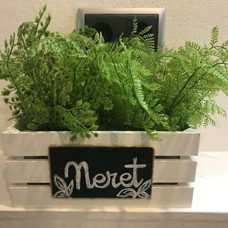 Apartament Neret II Sort Eksteriør billede